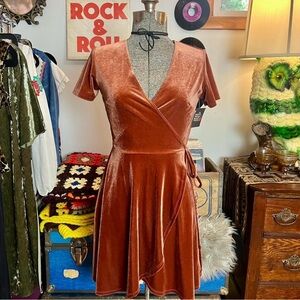 Forever 21 Velvet Wrap Mini Dress in Copper